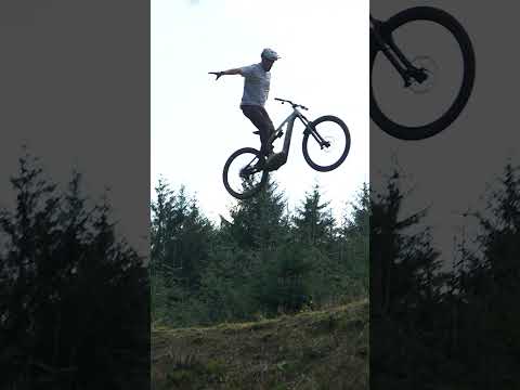 Daryl Brown & Blake Samson At Bikepark Wales 🚀