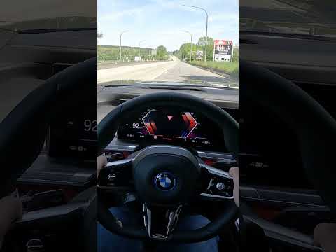 BMW i7 xDrive60 acceleration 0-100 4,7 sec 544 HP