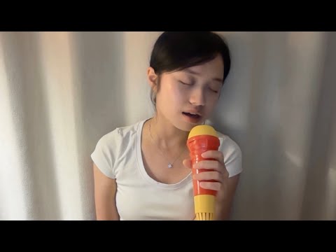 비록 사랑은 아니라도 언젠가 한 번 쯤은 돌아봐주겠죠 한 없이 뒤에서 기다리면 오늘도 차마 못 한 가슴 속 한 마디 그댈 사랑합니다