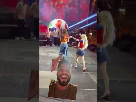 Los números de las camisetas de Lola Indigo y Ana Mena, el superestrella de Aitana #ferrantorres