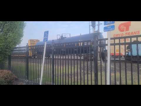 Union Pacific 5810 leads a manifest in Roseville, CA