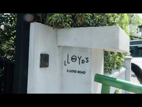 Short Stay at Lloyd’s Inn Singapore - Cindy Priscilla