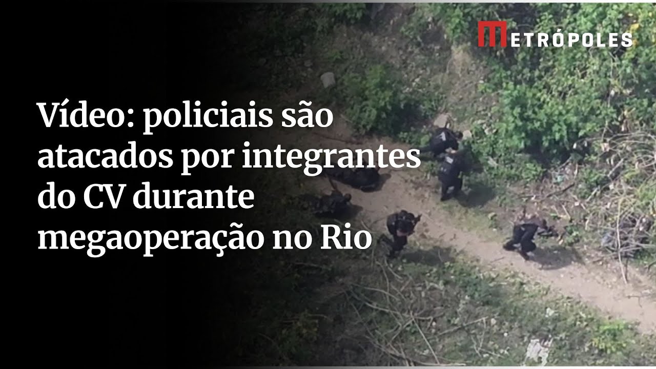 Veja momento em que policiais são atacados na mata pelo CV durante megaoperação no Rio