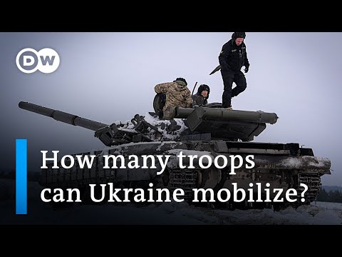 Zelenskyy says Ukraine's army wants to mobilize as many as 500,000 troops | DW News