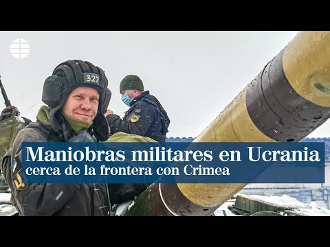 El ejército ucraniano realiza maniobras militares en la frontera con la anexionada Crimea