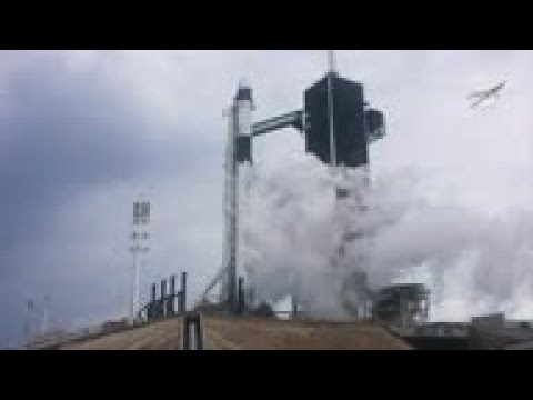 SpaceX launch scrubbed because of bad weather