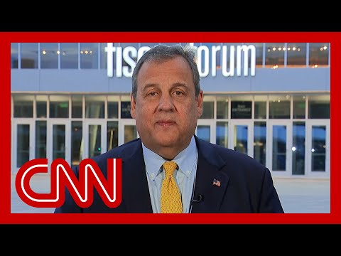 See Chris Christie’s reaction after he was booed at debate