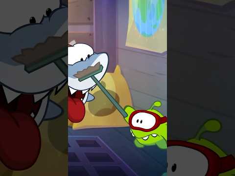 Om Nom Vs Tiburón #omnom #shorts