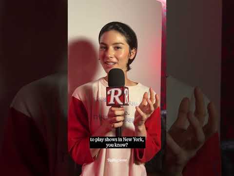 Gracie Abrams Reminisces On Her First Ever New York Shows
