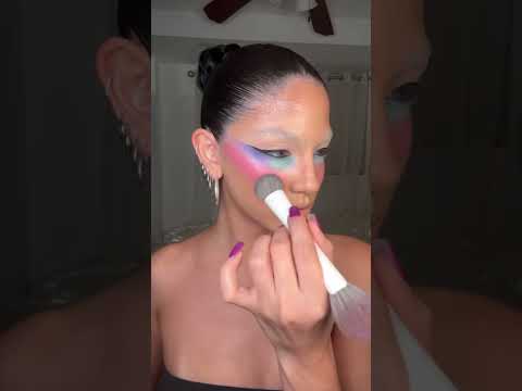 Brb... recreating this ICONIC poisonous pixie glam 🧚🏻‍♀️🧪