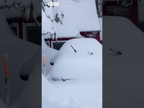 Massive blizzard hits western US