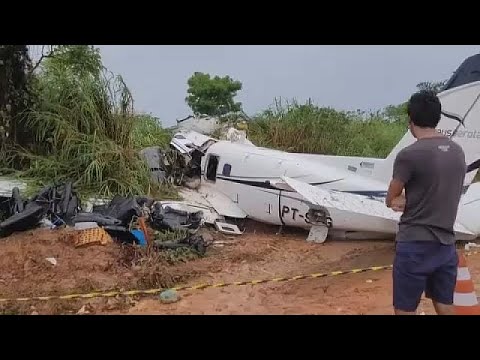 Aperta l'inchiesta per l'aereo precipitato in Brasile, nella Foresta Amazzonica: 14 vittime