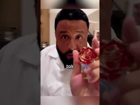 Właśnie dlatego nie powinno się stać przy scenie na koncercie! 😮