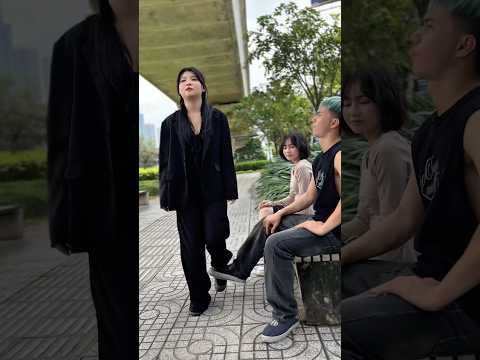 You think I'm scared? | STRONGER VIBES #sov #action #kindness #hero #help