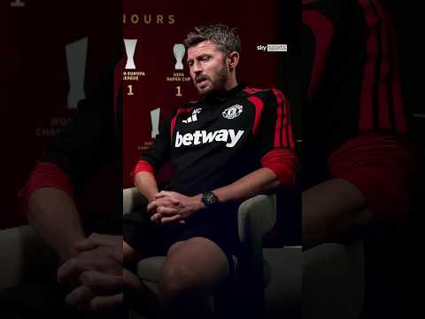 Manchester <strong>United</strong> boss has praised the signing of Carlos Baleba following his <strong>summer</strong> arrival
