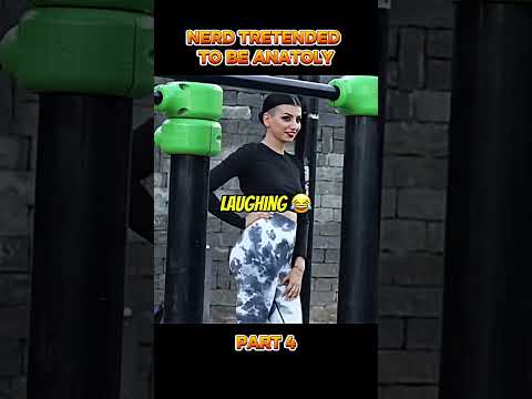 ELITE Powerlifter ANATOLY Use 32kgMop | Pretended to be a NERD #anatoly #prank #funny