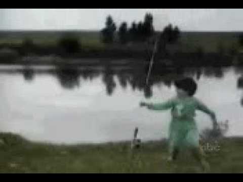 Video: Kol jaunas bėga nuo žuvies pas mamą - Kai užaugs bėgs nuo žmonos prie žuvies