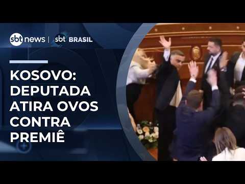 Parlamentar atira ovos em premiê interino do Kosovo | #SBTBrasil