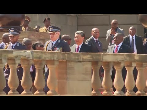 China's Xi Jinping welcomed to South Africa for BRICS summit