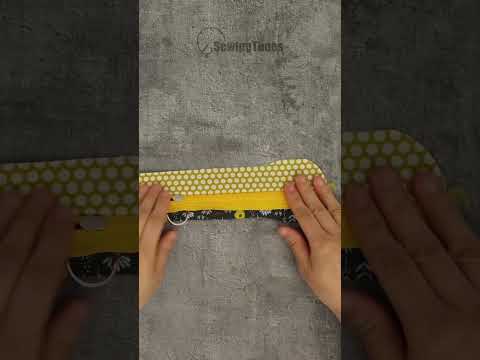 DIY Pencil Pouch with Handle | Cosmetic Bag Brush Case Sewing Tutorial