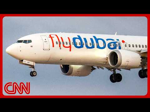 Нападника на борту Flydubai звільнили з попередньої роботи через екстремістські погляди