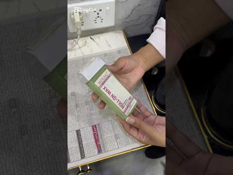 Professional Roll-On Wax Refill Method | Easy Salon Trick