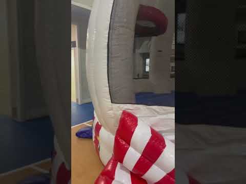 Snowman Bounce House rental from About to Bounce Inflatable Rentals