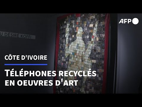 Côte d'Ivoire : des téléphones usagés recyclés en œuvres d'art | AFP