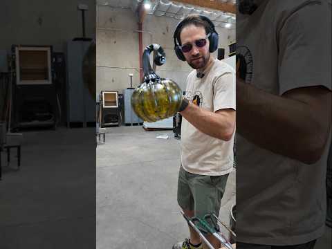 Making a Wicked Pumpkin from 2000° Glass #glassblowing #glassart #satisfying #handmadeglass