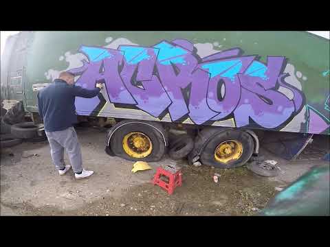 Graffiti - Green Giant // COSEY ACROS