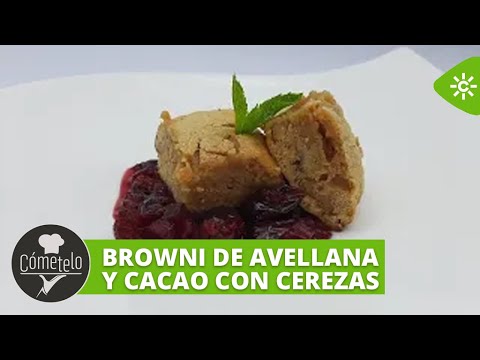 Cómetelo | Brownie de avellana y cacao con cerezas