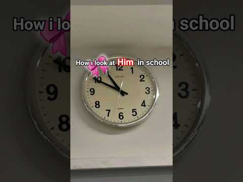 My clock 🫶🏻🎀 #newmusic #kpop #trending #shortvideo #viral #school #explorepage #fyp  #aesthetic