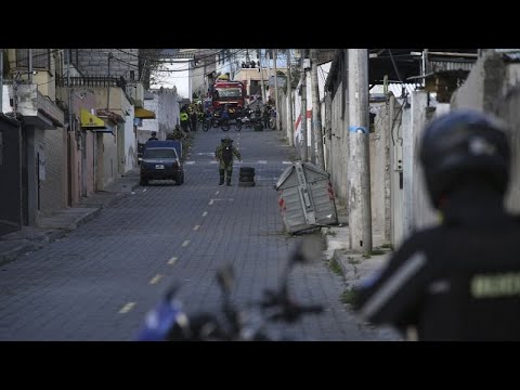 Ισημερινός: Εκρήξεις και εμπρησμοί σκορπούν πανικό στους πολίτες…