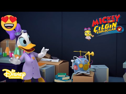 Mutlu Laboratuvar Yardımcıları 🥰| Mickey ve Çılgın Yarışçılar | Disney Channel Türkiye