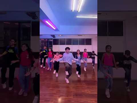 Sundari Sundari💕❤️🔥#marathitadka#sundari #marathitrnding #marathinewsong #sanjurathod