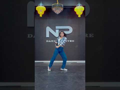 ishare tere💙 #dance #bollywood #trending #look #shorts