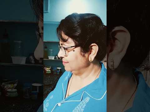 Tum Mujhe Aysa Kyun Dakhte ho #shorts #jayeeta #funny