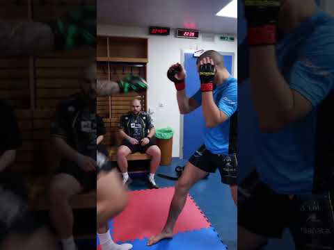 PARADEISER v šatně! 🔥