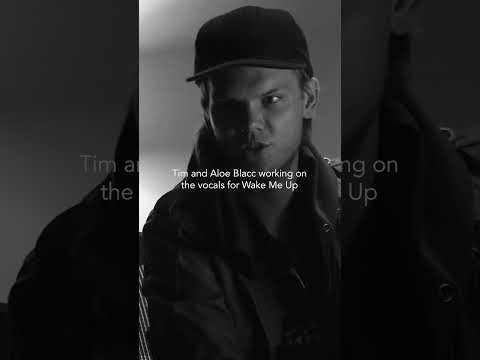 “Wake Me Up” hits 3 billion streams on Spotify ◢ ◤