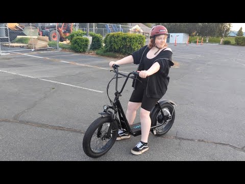 Caroma P3 | Seated E-Scooter with 20