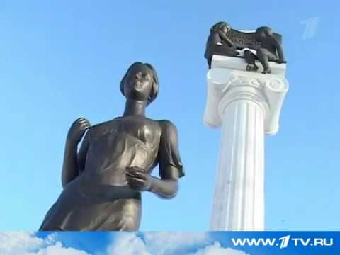 Сотрудница СибГМУ является прототипом памятника Татьяне в Томске (25.01.2011)