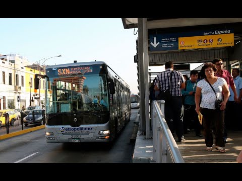 Metropolitano suspende servicio en estación España por manifestación
