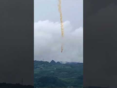 Suspected Chinese rocket supposedly falls out of the sky