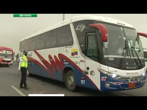 Operativo de control de buses interprovinciales en al Terminal Terrestre de Guayaquil