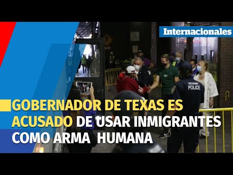 Nueva York acusa a gobernador de Texas de usar inmigrantes como arma humana
