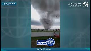 رجل يوثق صاعقة مخيفة