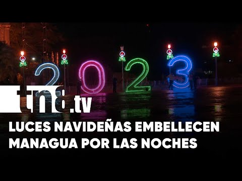 ENATREL instala árboles navideños y adornos en parques, avenidas y rotondas de Managua - Nicaragua