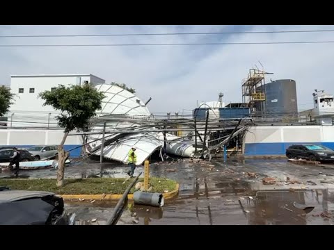 Fuerte explosión destruye parte de una fábrica en Santa Anita