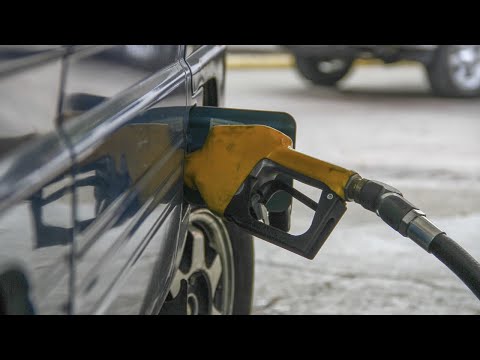 Gobierno definirá esta semana si aumenta el precio de los combustibles