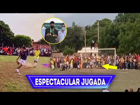 Espectacular Jugada de luis diaz en su tierra barrancas, jugo descalzo y recibio la medalla